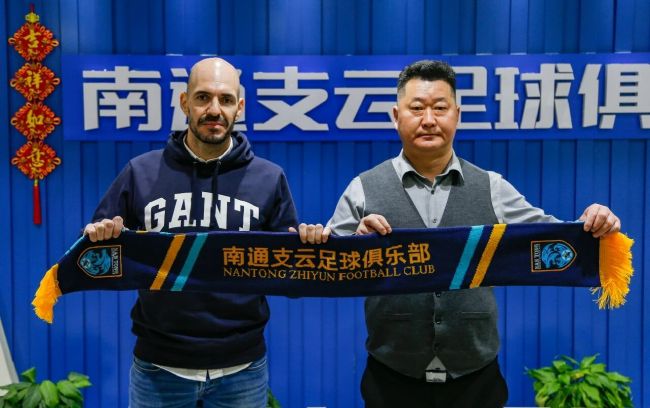 其中贝林厄姆已经涨到了1.8亿，追平了姆巴佩与哈兰德跻身足坛身价第1的行列。